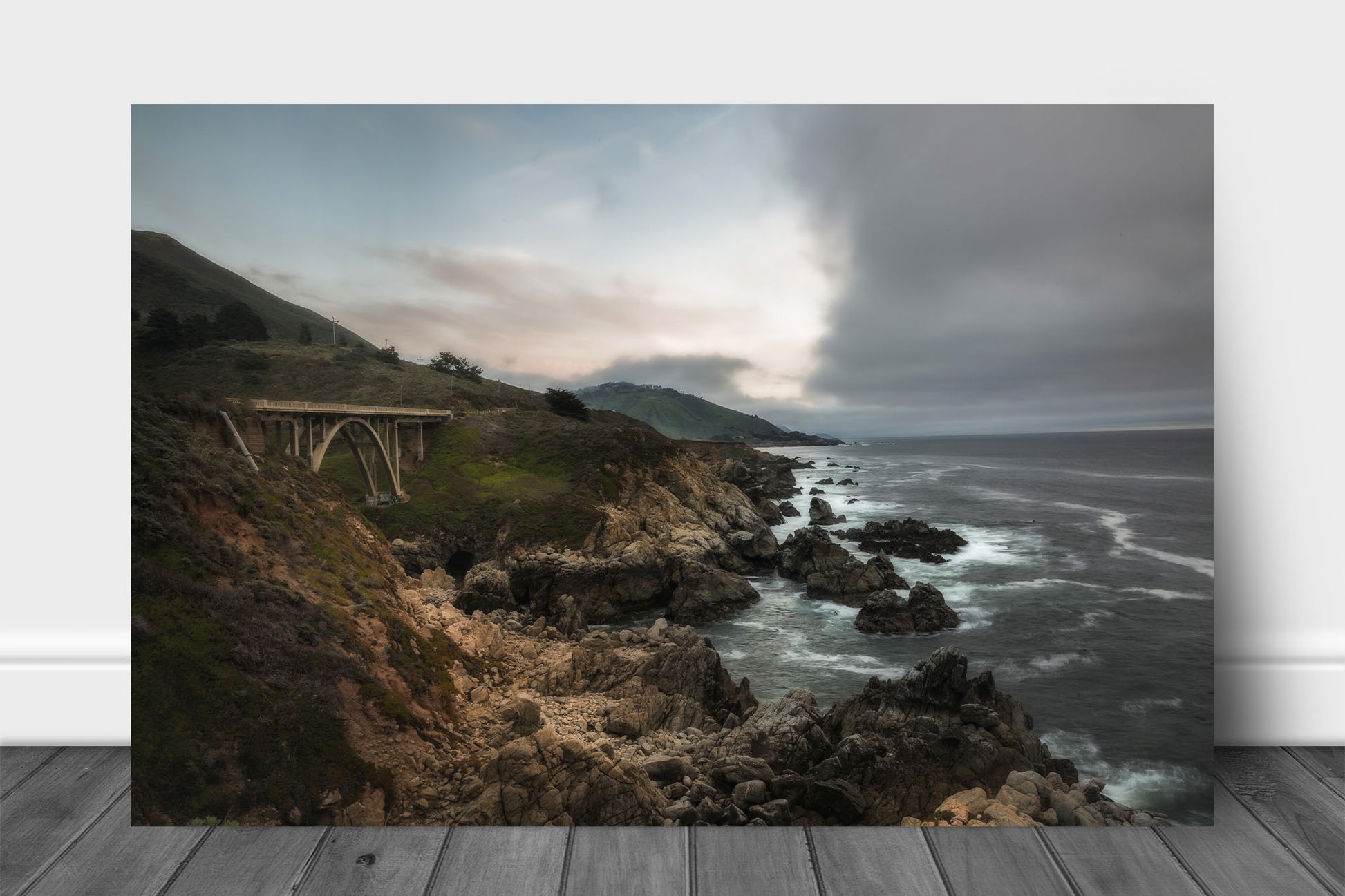 West Coast aluminum metal print wall art of fog rolling ashore at Bixby Bridge along Highway 1 in Big Sur, California by Sean Ramsey of Southern Plains Photography.
