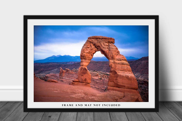 Southwestern Wall Art - Picture of Delicate Arch in Arches National Park Utah - Landscape Photography Photo Print Artwork Decor